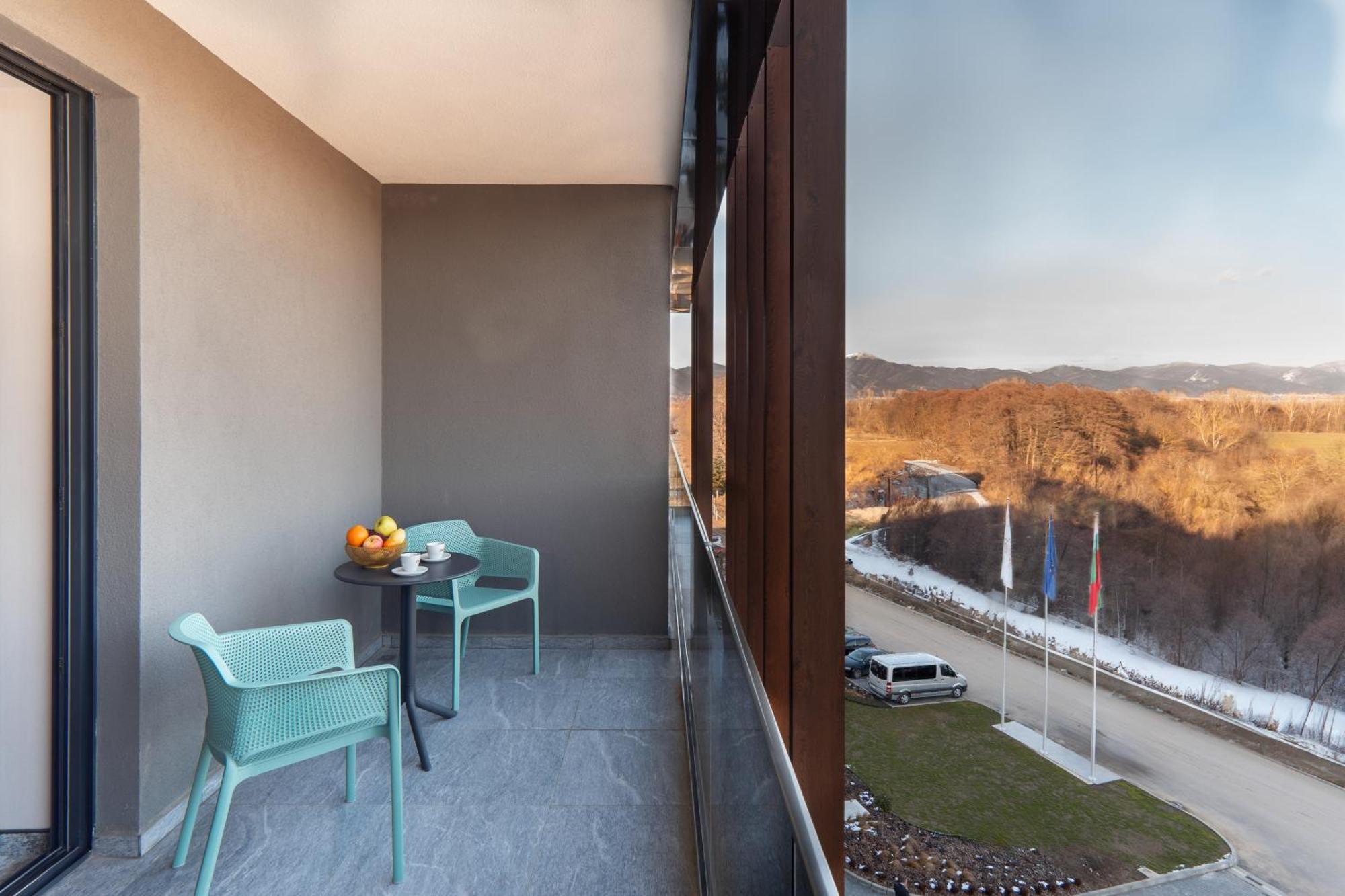 Atmosphere Balneo Hotel & Spa Pavel Banya Exterior foto